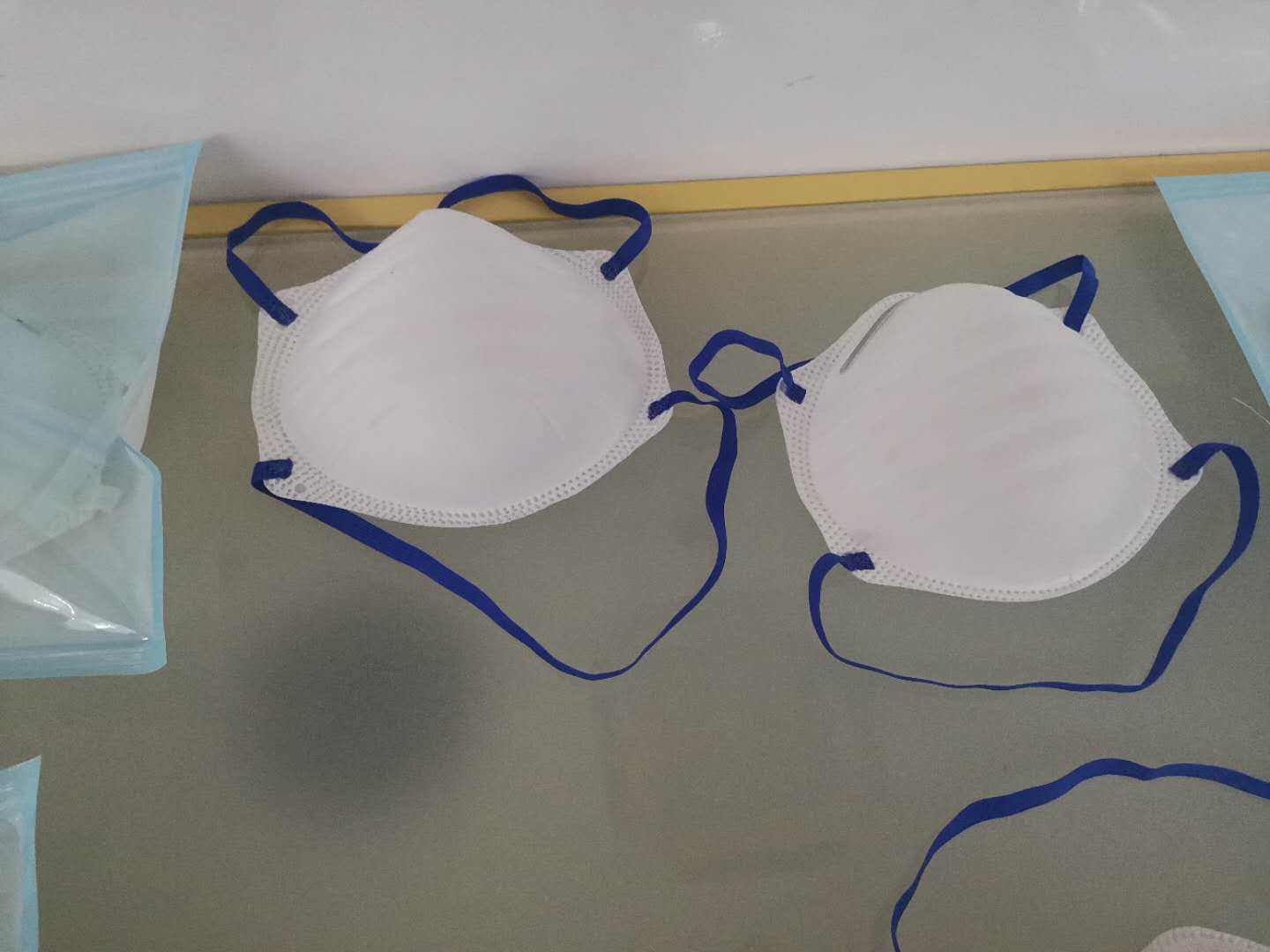 點(diǎn)擊放大 一次性使用醫(yī)用外科口罩